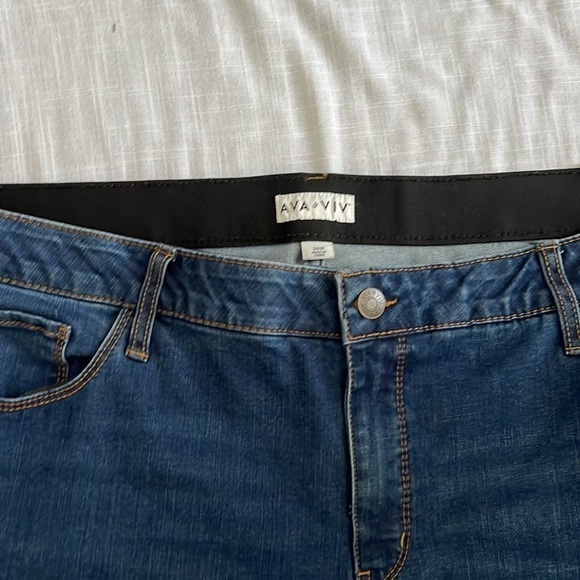 NWT AVA & VIV Mid Rise Skinny Jean Size 26W - Picture 2 of 6